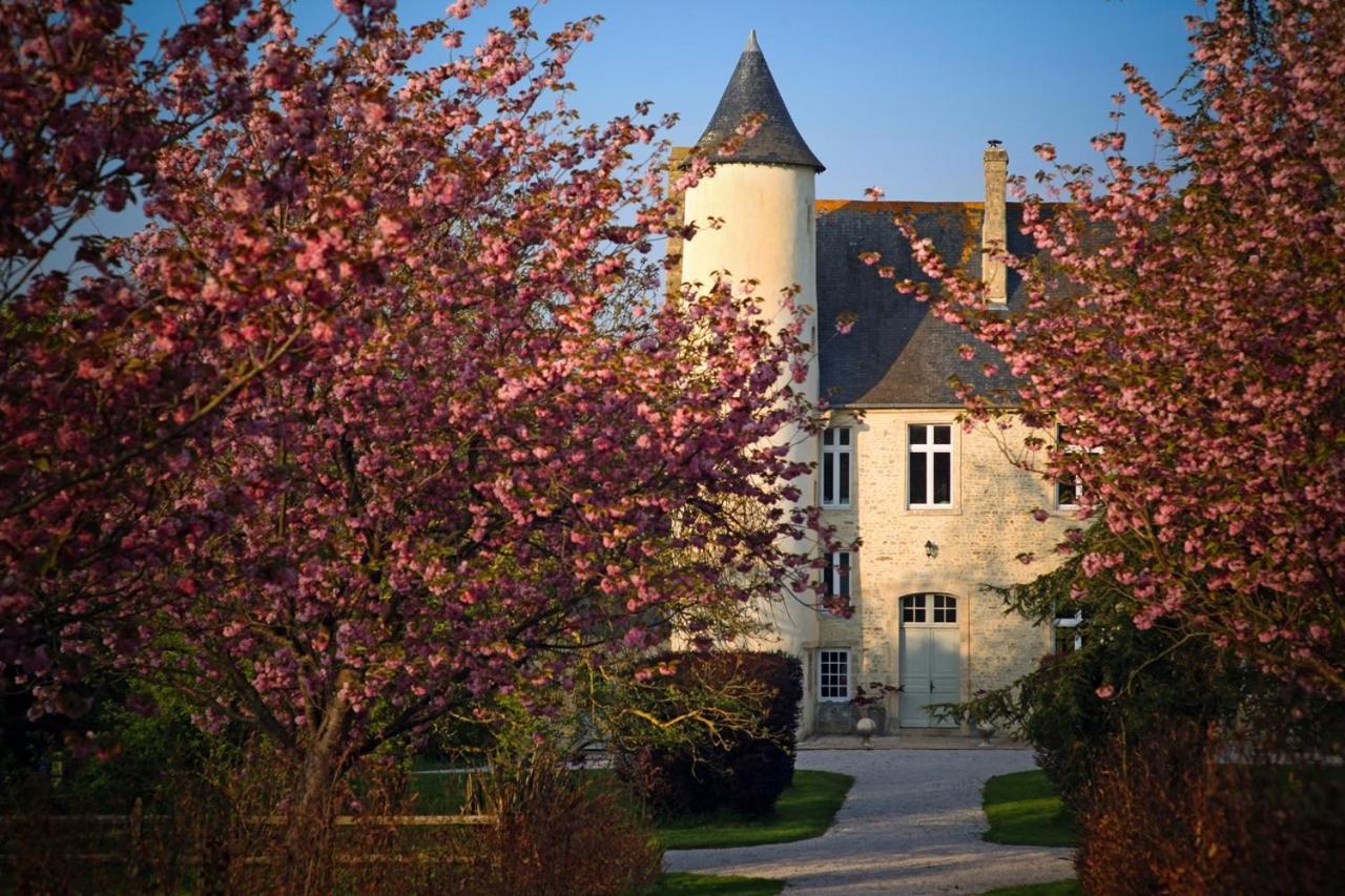 Chateau De Monfreville Exterior photo